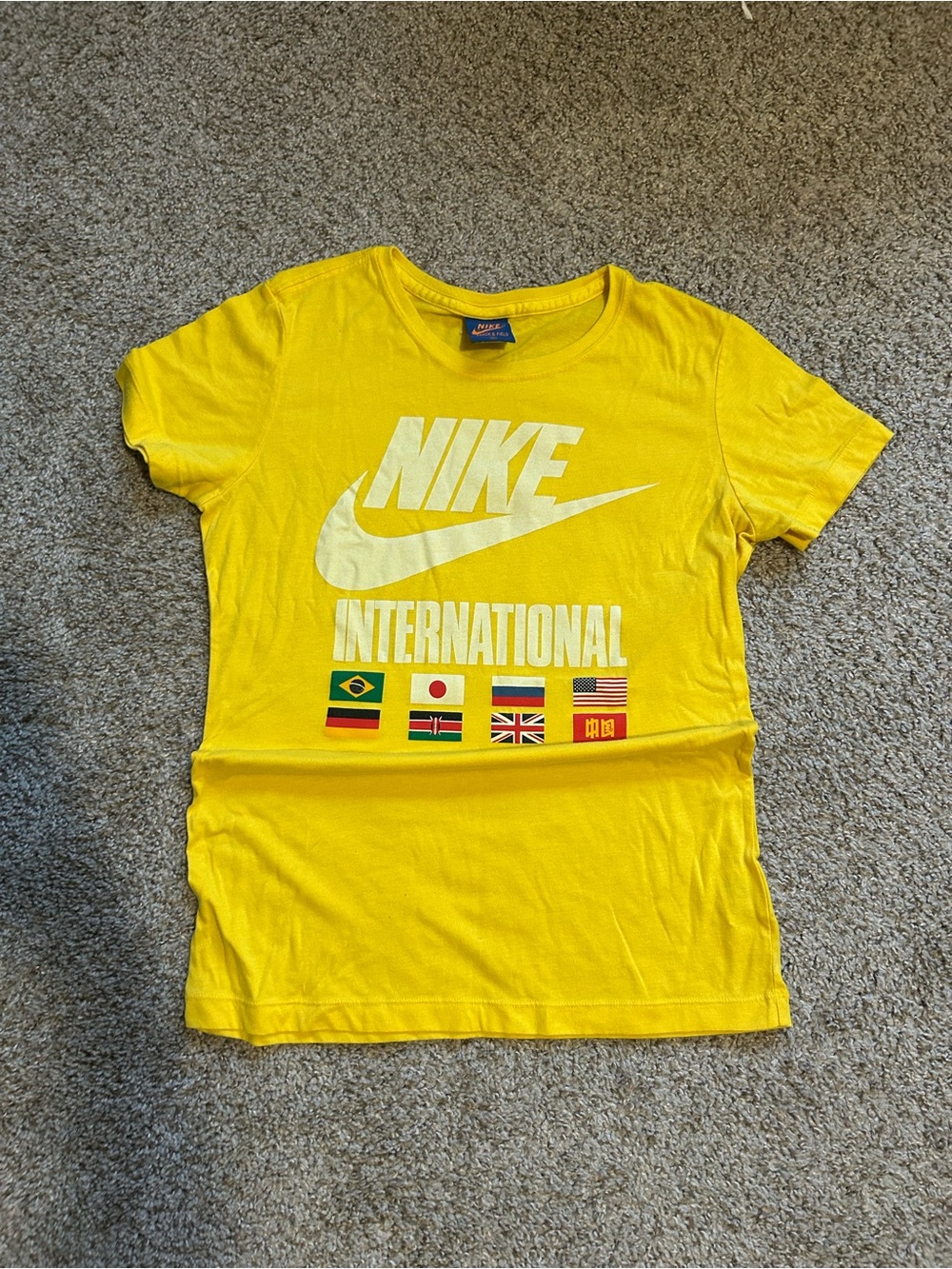 Nike International Yellow Track & Field T Shirt with Flags SZ L